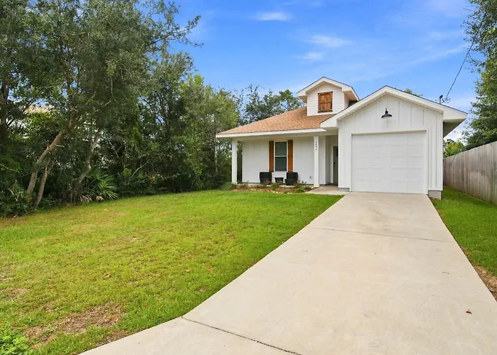 Holiday home Coastal Getaway In Perdido Key